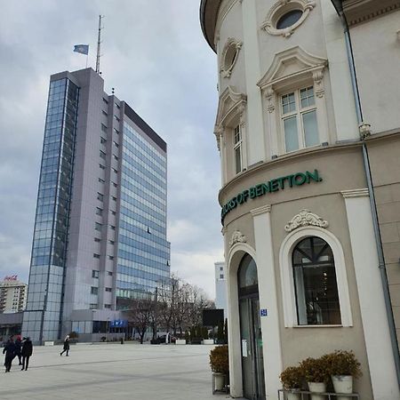 Zogu Apartments - City Center Prishtinë Exterior photo